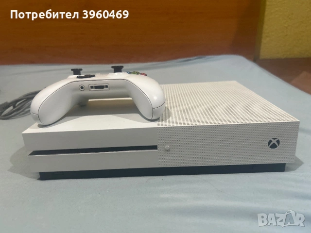Xbox One S + 19 игри (RDR2, GTA, Far Cry 6, Forza), снимка 3 - Xbox конзоли - 53877974