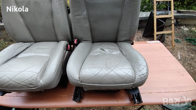VOLVO XC90 Седалки предни и 2 задни светла кожа , снимка 11 - Части - 51887560