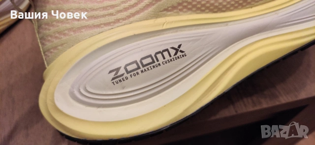 Nike Vomero plus номер 43 , снимка 14 - Маратонки - 54199405