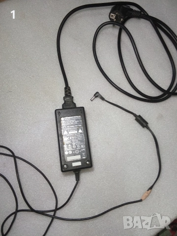 Адаптер на 12 волта,4,16 ампера