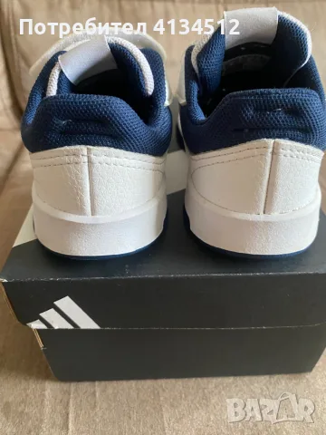 Детски кожени маратонки Adidas, снимка 3 - Детски маратонки - 56518498