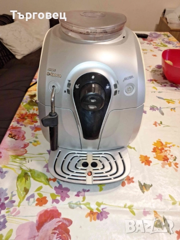 Кафе машина кафеавтомат Philips Saeco Xsmal HD 8745