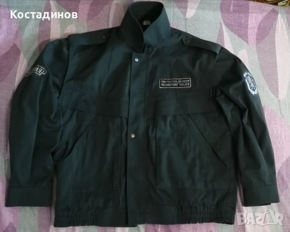 полицейско яке и шапки