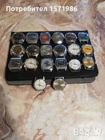 Стари руски механични часовници , снимка 1 - Антикварни и старинни предмети - 44181529
