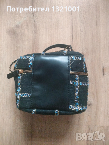 Дамска чанта от букле , снимка 2 - Чанти - 52274429