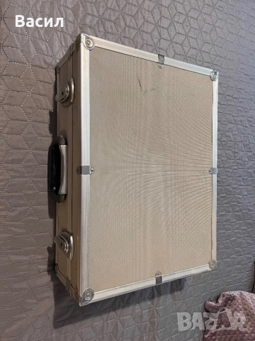 Olympus Om 10 ретро фотографски комплект, снимка 2 - Фотоапарати - 52797412