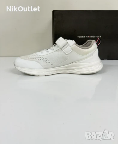 Tommy Hilfiger Blanco, снимка 2 - Кецове - 51114932