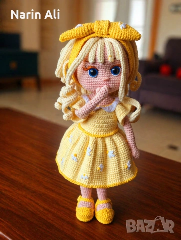 Ръчно плетена кукла 
