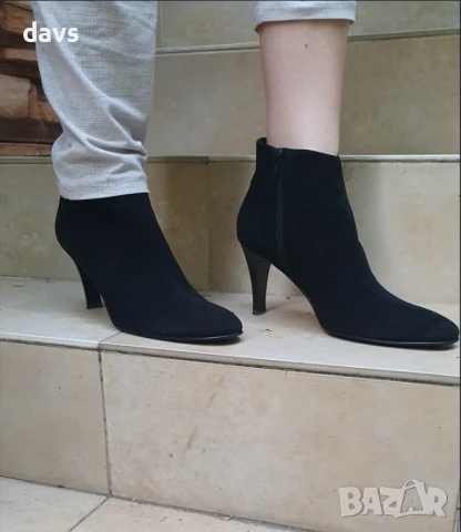 Боти - естествен велур - като нови, снимка 11 - Дамски боти - 50490318