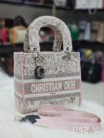 чанти christian dior , снимка 2 - Чанти - 51291821