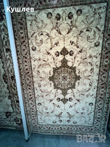 Персийски килим, снимка 2 - Килими - 50681876