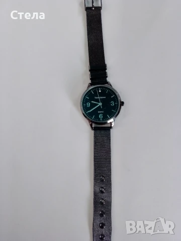 черен дамски часовник ****, снимка 1