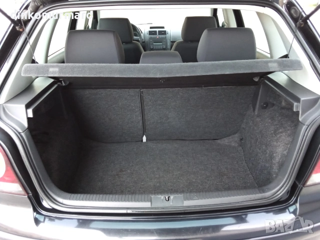 VW Polo 1.4i-75kc. , снимка 14 - Автомобили и джипове - 54195426