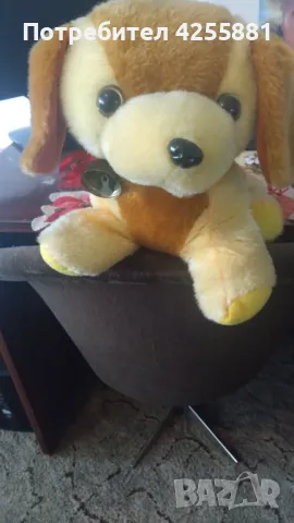 Плюшено кученце с камбанка