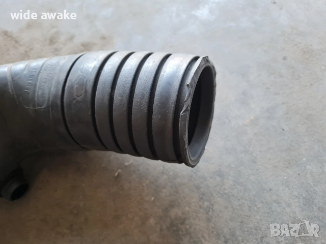 Въздуховод въздушен филтър - дроселова клапа VW 2.0 2E, снимка 2 - Части - 51556449