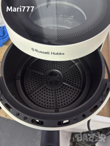 Еър фрайър Russell Hobbs 