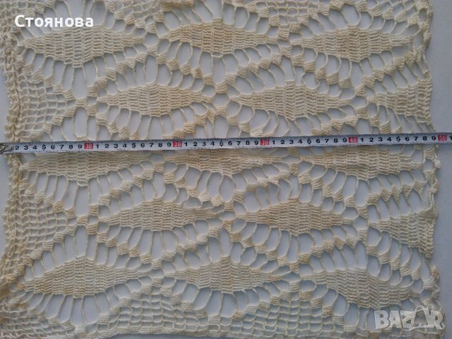 Ръчно плетени на една кука карета и салфетки, снимка 3 - Декорация за дома - 42079141