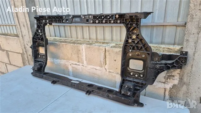 Дебелач за преден панел Kia Sportage 5 година 2022 2023 2024 2025 код 64101-R2000, 64101R2000 , снимка 2 - Аксесоари и консумативи - 50355674