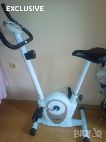 Велоергонометър с 6 функции , ползван около 20-30 пъти с кашон! Вземане от място Варна! 