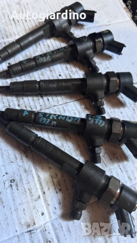 Инжекторни дюзи за Fiat Strada, Punto - 0445110019