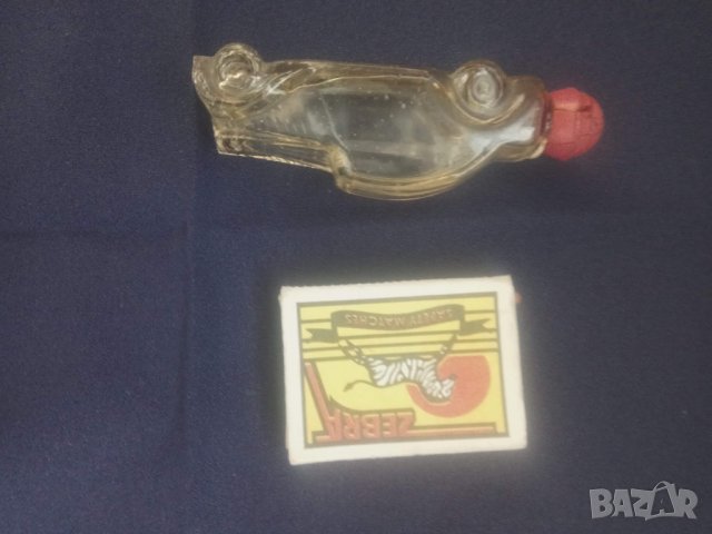 Продавам малка стъклена количка бутилка , снимка 3 - Други ценни предмети - 29613298