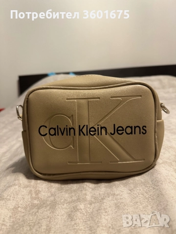 Чанта Calvin Klein , снимка 2 - Чанти - 52596222