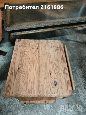 Шкафче с месингови дръжки и колелца, снимка 4 - Шкафове - 50447815