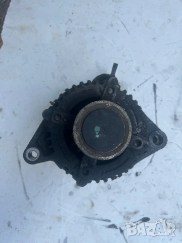 генератор Toyota 2.0 D4D 27060-27070 104210-3250 avensis rav4 corolla verso динамо алтернатор Тойота, снимка 2 - Части - 54242945