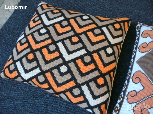 Възглавница декоративна - битова, ръчна изработка !, снимка 2 - Възглавници - 51812918