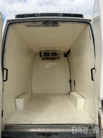 Хладилен бус iveco daily 2.3, снимка 6 - Бусове и автобуси - 56533493