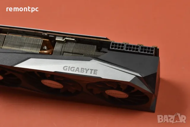 Видео карта GIGABYTE AMD Radeon RX 6900XT GAMING OC 16GB, снимка 5 - Видеокарти - 56313038