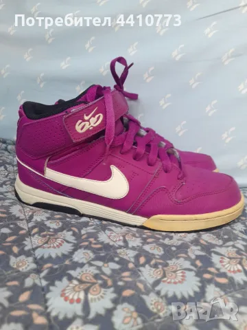 Кецове NIKE номер 40,5 , снимка 4 - Маратонки - 55876249