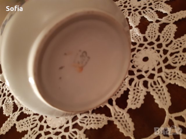 Кана Колекция Антикварен Български порцелан за чай,мляко + чинийка от 70те  Комплект, снимка 2 - Други - 32125407