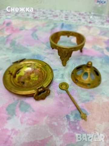 стогодишна испанска кадилница, снимка 2 - Антикварни и старинни предмети - 52299553