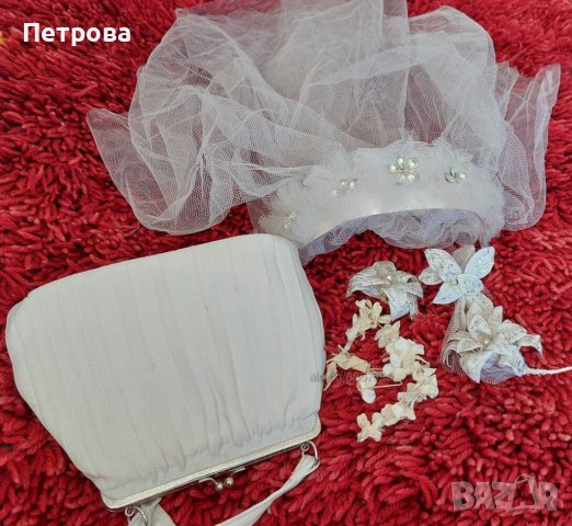 Ефектна сватбена рокля в комплект с дамска чанта, снимка 6 - Рокли - 44313281