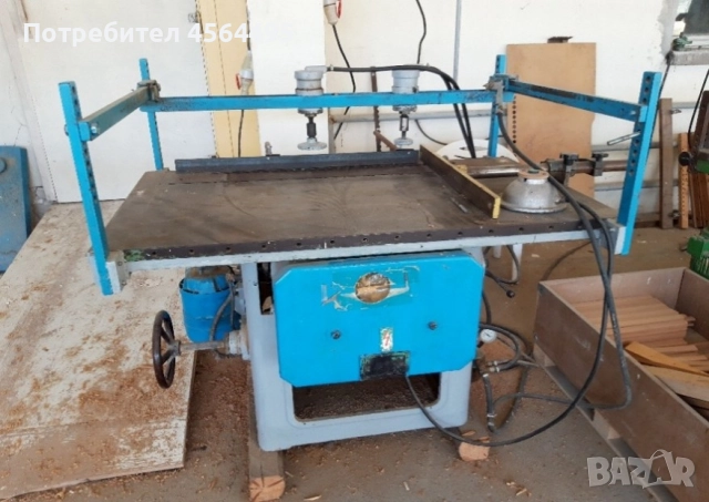 Продавам многошпинделна пробивна машина Holzkraft