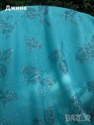 Плат хрисмил с брокат, снимка 2 - Платове и дамаски - 42695528