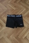Оригинални дамски къси гащи Nike pro тип клин размер М , снимка 1