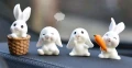4 бр зайче зайчета заек в кошница морков пластмасови PVC фигурки топер за игра и украса торта макети, снимка 1