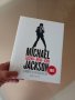 Уникална книга за Майкъл Джаксън от Лондон, снимка 1 - Енциклопедии, справочници - 38813361