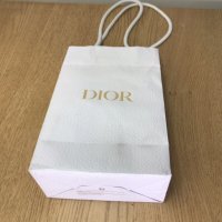 Автентична бутикова Christian Dior подаръчна торба 23 x 15 cm gift bag , снимка 7 - Други - 42064298