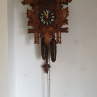 Стенен часовник с кукувица - Шварцвалд, снимка 3 - Антикварни и старинни предмети - 44617015