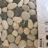 Мозайка 30х30 , речни камъни върху мрежа, внос Франция