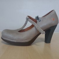Art - кожени сиви обувки с масивен висок ток, снимка 1 - Дамски обувки на ток - 38868014