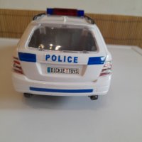 Радио управляема полиция, снимка 4 - Електрически играчки - 37740907