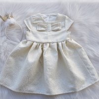 Детска официална рокля в златисто размер 3 години, снимка 1 - Детски рокли и поли - 34950584
