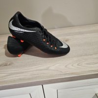 Футболни бутонки  Nike номер 43 , снимка 1 - Спортни обувки - 42848661