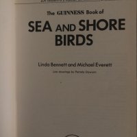 Guinness Book of Sea and Shore Birds , снимка 2 - Други - 35296798