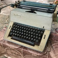 Стара пишешта машина