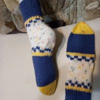 Ръчно плетени чорапи размер38, снимка 1 - Дамски чорапи - 39409808
